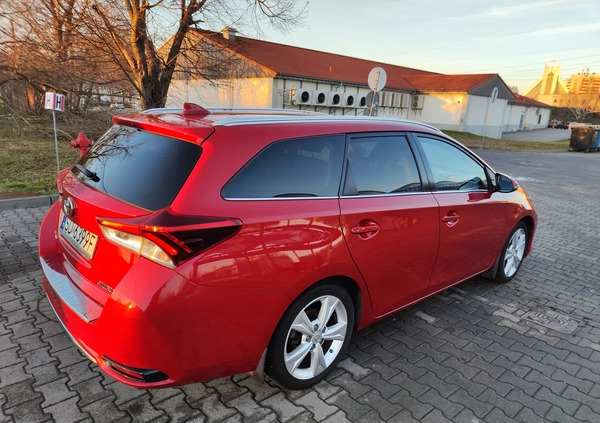 Toyota Auris cena 58999 przebieg: 140000, rok produkcji 2016 z Lublin małe 742